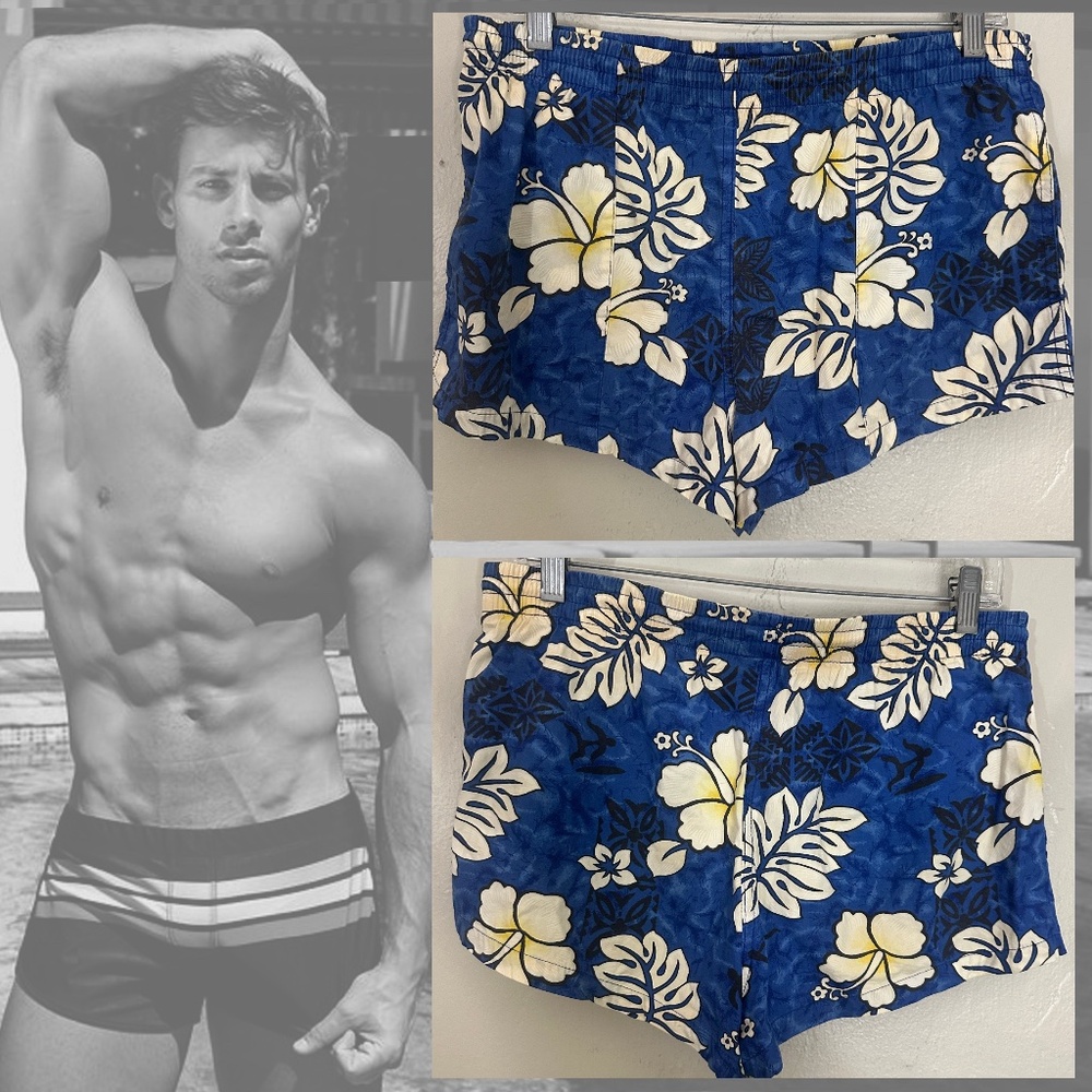 Undergear Floral Swim Trunks Small Gently worn 30-36" waist 2" inseam